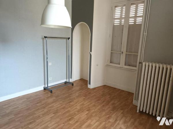 Lot de deux immeubles de rapport