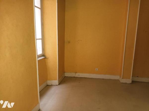 Lot de deux immeubles de rapport