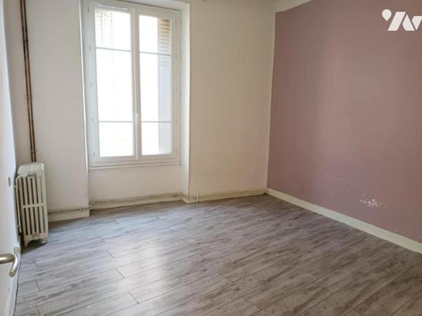 Lot de deux immeubles de rapport