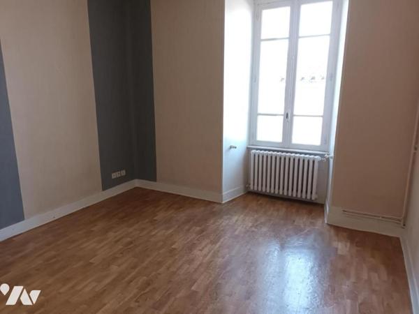 Lot de deux immeubles de rapport