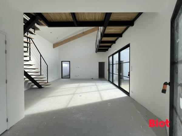 Maison 4 pièce(s)