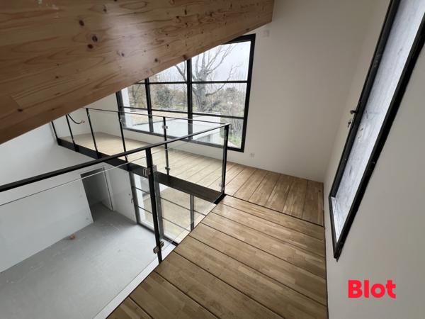 Maison 4 pièce(s)