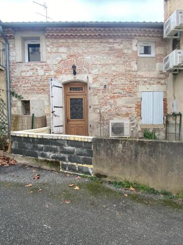 IMMEUBLE A AGEN TRES BON ETAT GENERAL