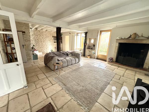 Maison à vendre 7 pièces 120 m² Roches-Prémarie-Andillé