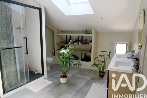 Maison à vendre 7 pièces 120 m² Roches-Prémarie-Andillé