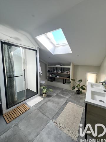 Maison à vendre 7 pièces 120 m² Roches-Prémarie-Andillé