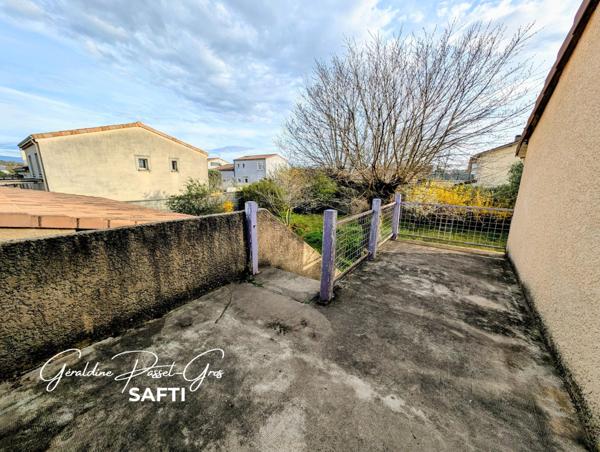 Maison avec potentiel à l'entrée de Portes les Valence
