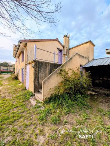 Maison avec potentiel à l'entrée de Portes les Valence
