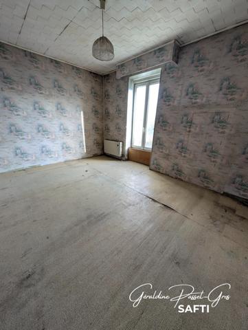 Maison avec potentiel à l'entrée de Portes les Valence