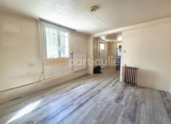 Vente
                Maison99 m² - 5 Pièces -
                    CHATILLON (92320)