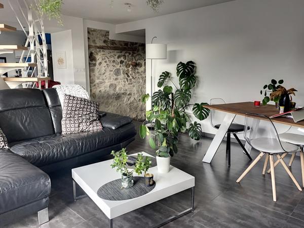 Maison en village 130m² avec piscine