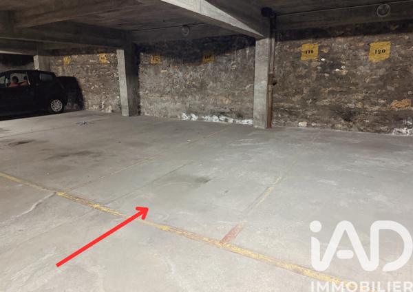 Parking à vendre 10 m² Paris 18