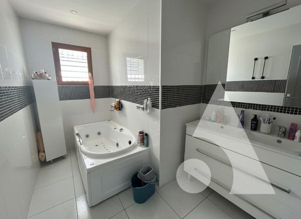 Maison 5 pièces 110 m2