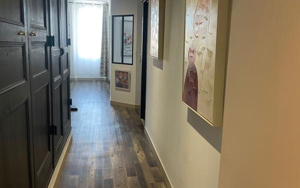 Appartement à vendre    4 pièces • 103 m2 Hyères