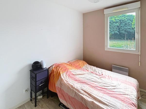 Emplacement idéal pour ce T3 avec terrasse Ouest