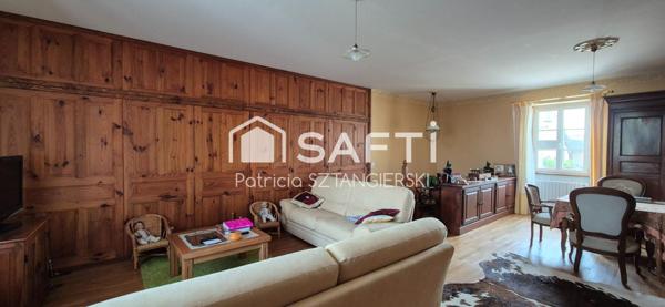 Charmante maison creusoise avec plusieurs dépendances et grand jardin arboré.