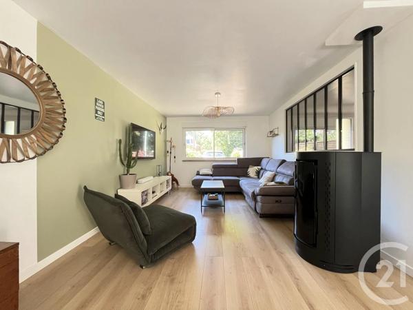 Maison à vendre  5 pièces - 120 m 2   VILLENEUVE D ASCQ  - 59