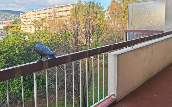 Appartement à vendre    4 pièces • 70 m2 Cannes