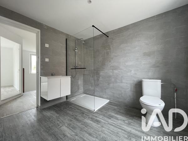 Maison à vendre 6 pièces 122 m² Chartèves