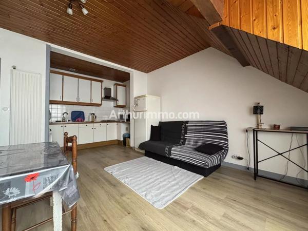 Location Appartement 2 pièces 40 m2 à Sampans