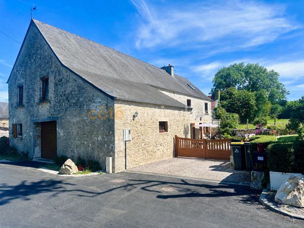 Vente
                Maison216 m² - 7 Pièces -
                    VALOGNES (50700)