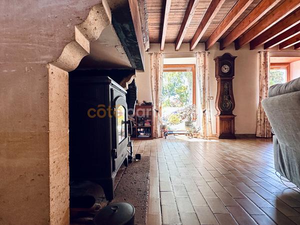 Vente
                Maison216 m² - 7 Pièces -
                    VALOGNES (50700)