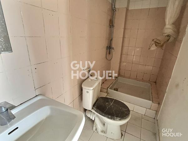 APPARTEMENT 2 PIECES 29.5 m² - AUBERVILLIERS - AVENUE DE LA REPUBLIQUE