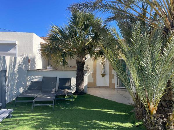 Magnifique propriété composée d'une maison et deux appartements, vue montagnes