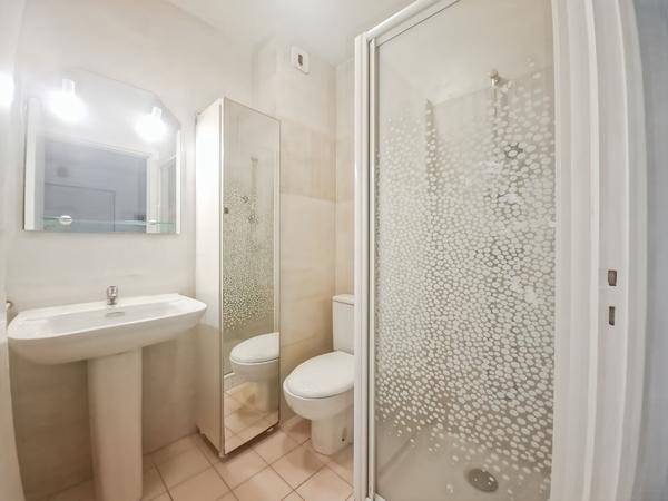 Le Cannet- 3 pièces 72 m² traversant, avec piscine et stationnement