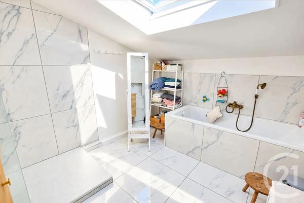 Maison à vendre  4 pièces - 80 m 2   BRUGES  - 33
