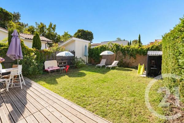 Maison à vendre  4 pièces - 80 m 2   BRUGES  - 33