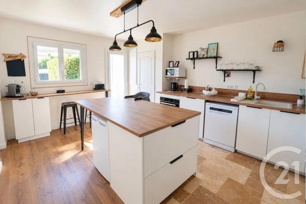 Maison à vendre  4 pièces - 80 m 2   BRUGES  - 33