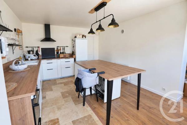 Maison à vendre  4 pièces - 80 m 2   BRUGES  - 33