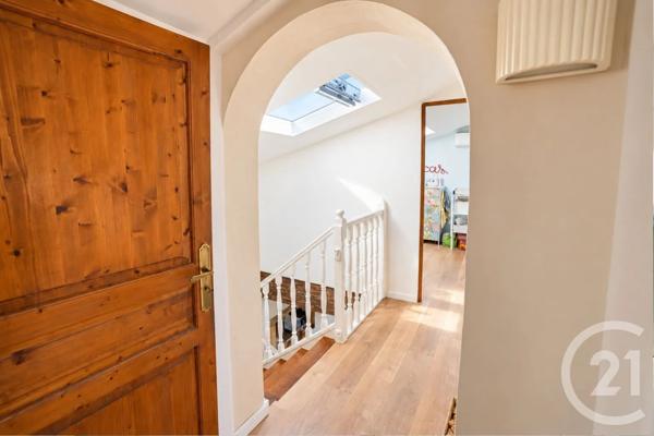 Maison à vendre  4 pièces - 80 m 2   BRUGES  - 33