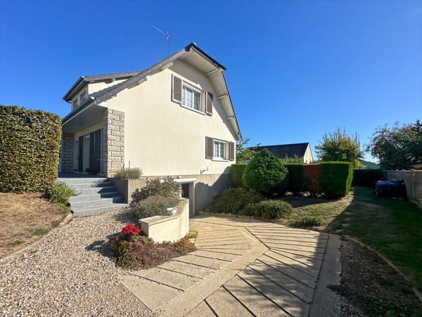 ETREPAGNY CENTRE VILLE 4 chambres Sous-sol