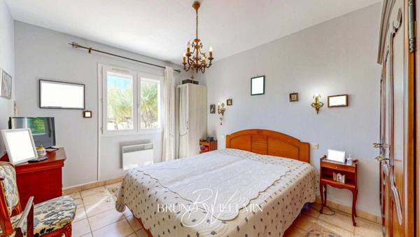 MAISON DE PLAIN PIED 90m2 sur TERRAIN de 740m2