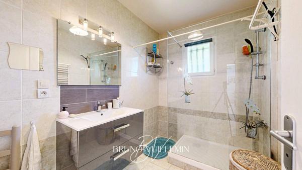 MAISON DE PLAIN PIED 90m2 sur TERRAIN de 740m2