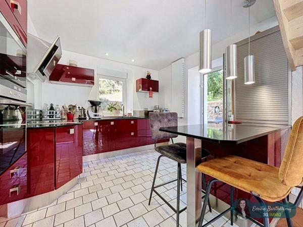 Vente / Maison T6 à Monnetier-Mornex (74560)