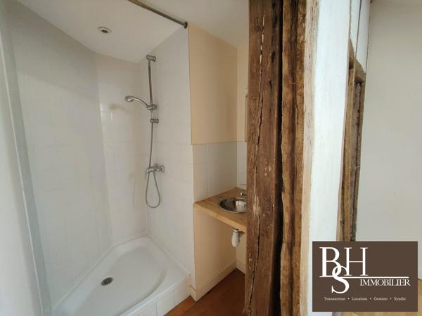 Appartement 2 pièces d'environ 30m², idéalement situé quartier de la cathédrale