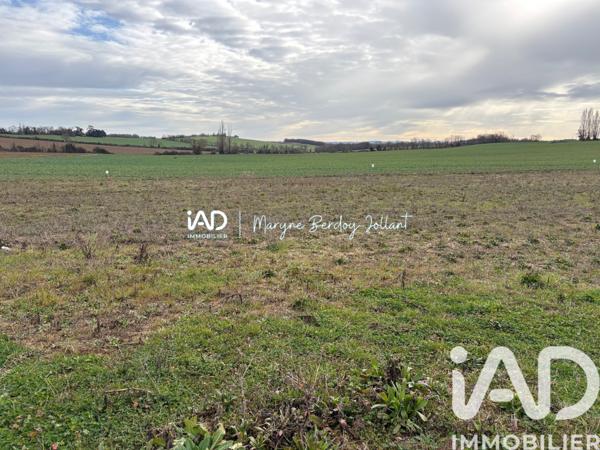 Terrain à vendre 1 076 m² Sainte-Radegonde