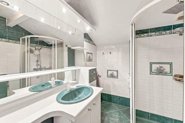 Vente Maison de luxe Publier 6 Pièces 132 m²