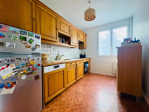 Appartement Fontenay Sous Bois 4 pièce(s) 83.05 m2