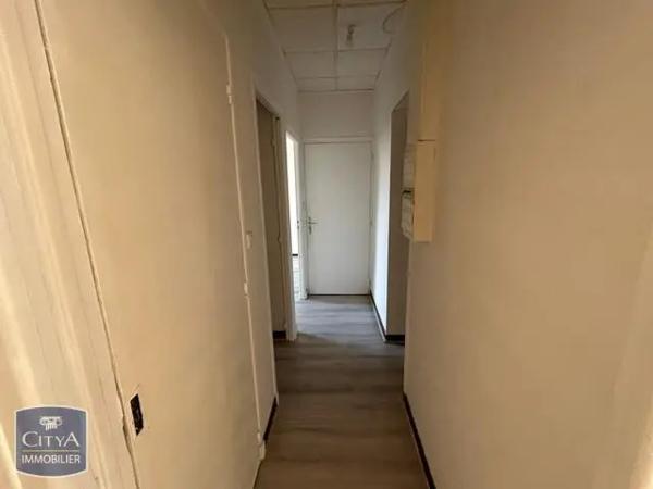 Appartement à louer 3 pièces 75.25m² Tergnier (02700)