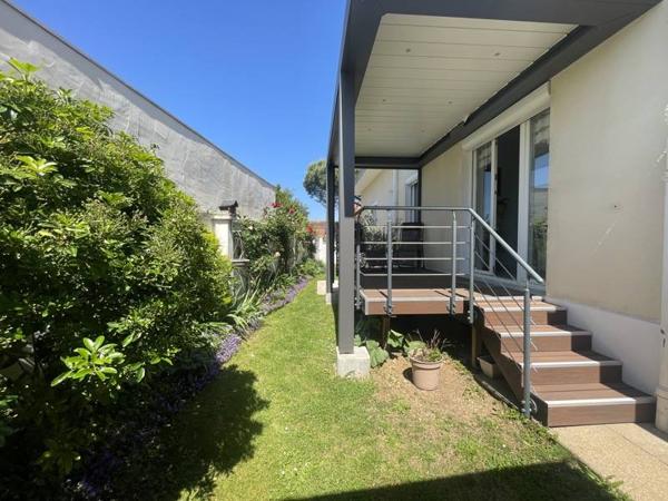 Maison à vendre 365 750 € Poitiers 4 p 127 m² DPE E