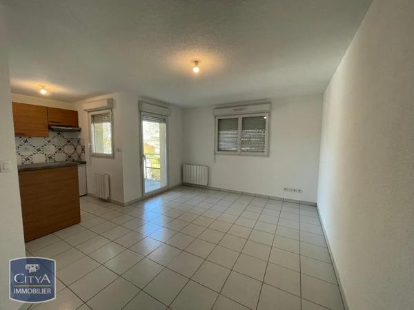 Appartement à louer 3 pièces 42m² Maubeuge (59600)