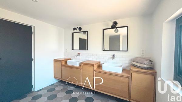 Maison à vendre 7 pièces 181 m² Le Pradet