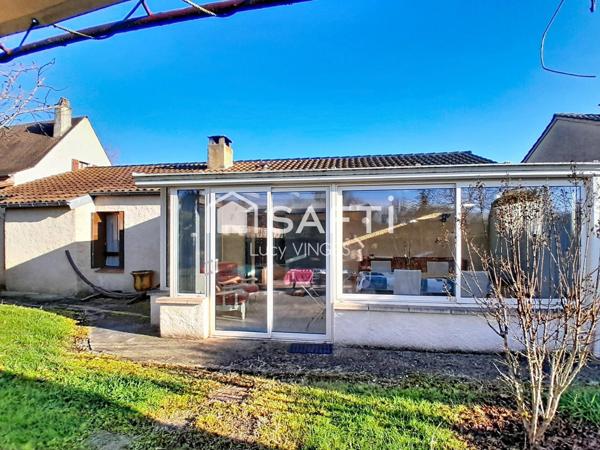 Maison de plain-pied avec piscine