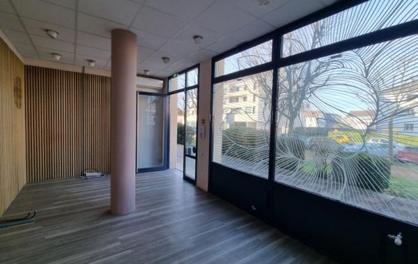 Vente Local commercial Amberieu-en-bugey   