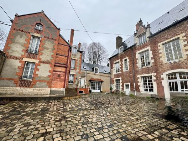 Vente Maison de luxe Orléans 20 Pièces 1300 m²