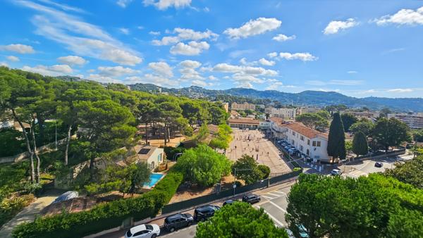 Le Cannet (06110) A VENDRE, LE CANNET, Les Jardins de l'Étoile, appartement 2 pièces + garage